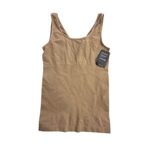 Yummie nude tank top shapewear size m/L new with tags!